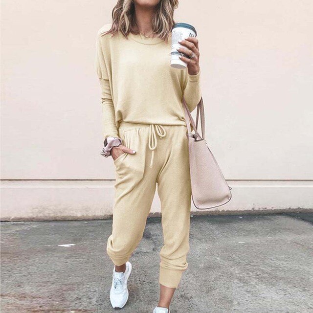 Women's Casual Loungewear Set with Long Sleeve Top and Jogger Pants