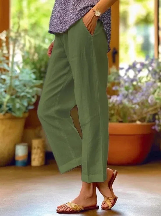 Women’s Relaxed Fit Cropped Pants with Elastic Waist and Pockets