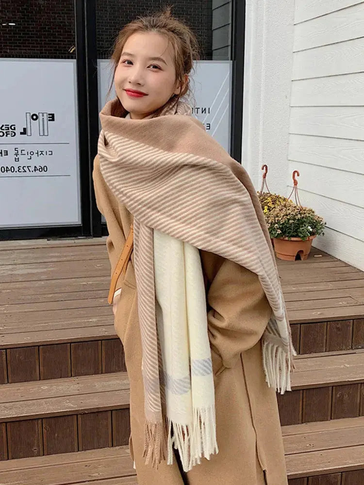 Women’s Vintage Plaid Scarf with Chic Style