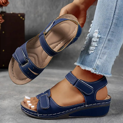 Women's Sandals with Wedge Heel and Adjustable Straps