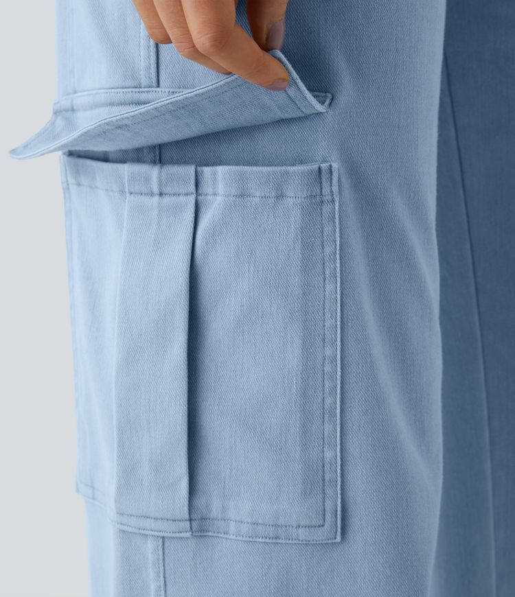 Women’s Stretch Cargo Pants with Straight Leg and Utility Pockets