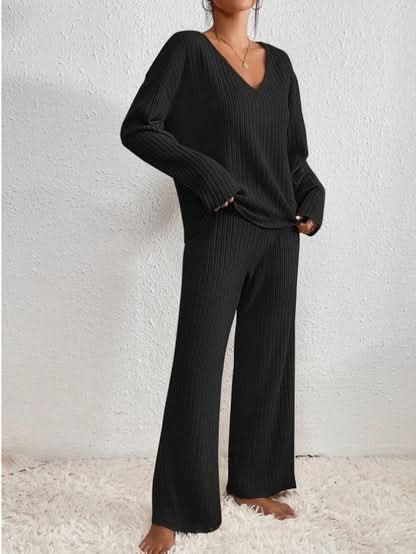 Women's Ribbed Knit Two Piece Set with Long Sleeve Top and Pants