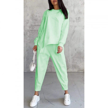 Women's Casual Two Piece Set Loose Fit Sweatshirt and Pants Outfit
