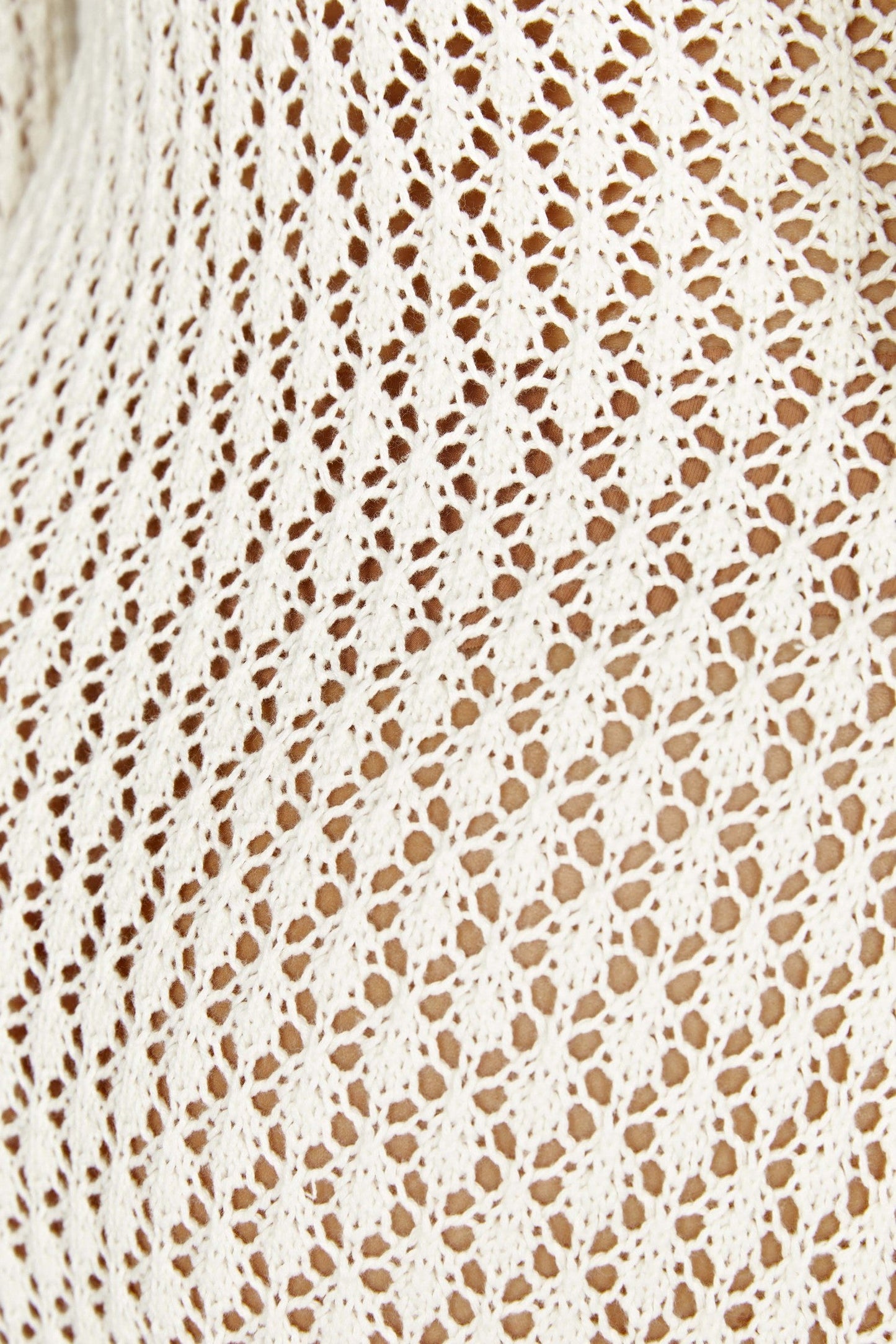 Elegantes weißes Kleid mit schmeichelnder Silhouette für Damen