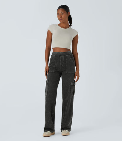 Women’s Stretch Cargo Pants with Straight Leg and Utility Pockets