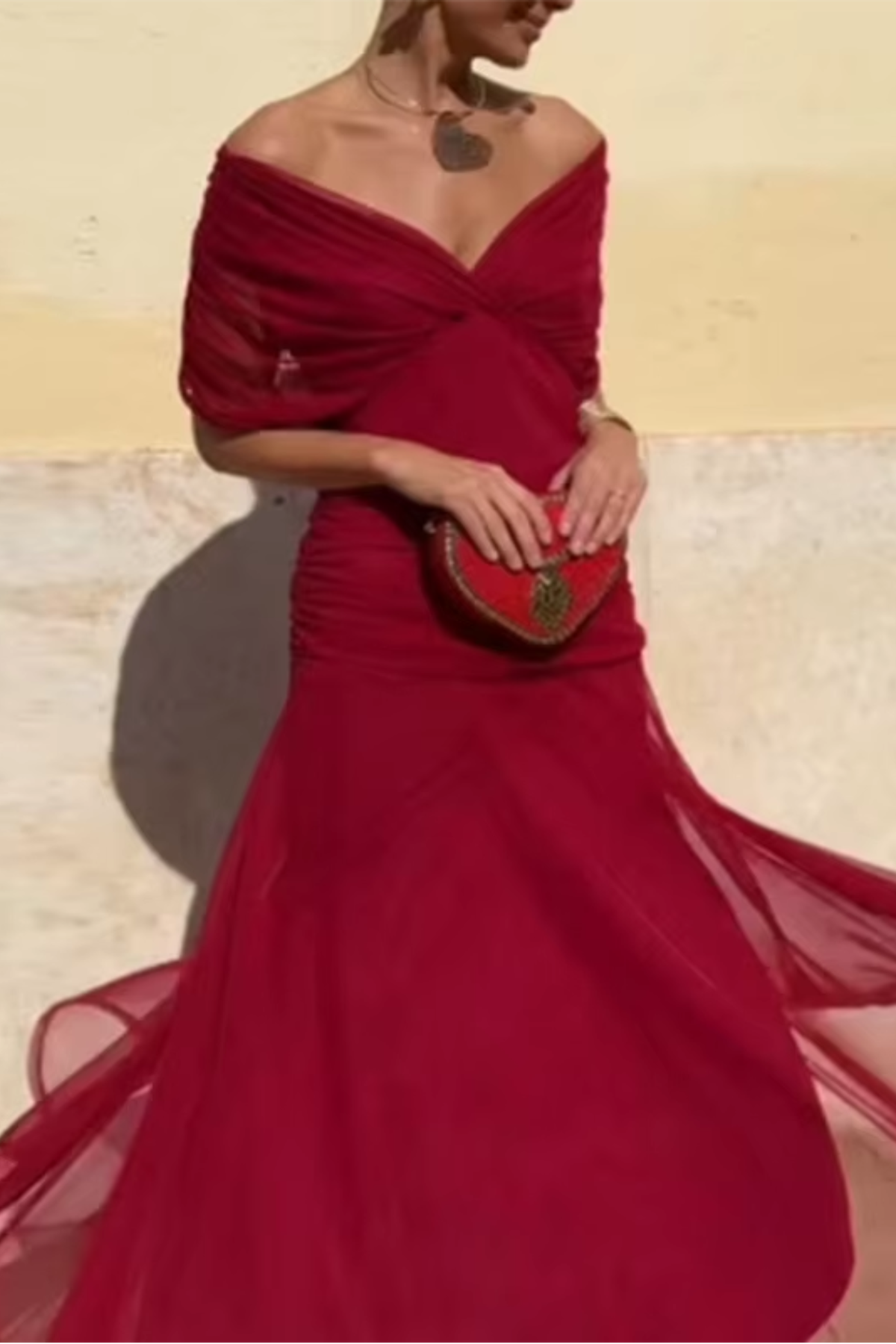Women's Elegant V-Neck Maxi Dress with Pleated Waist