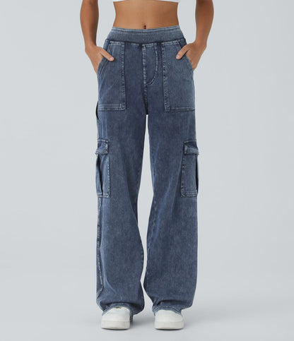 Women’s Stretch Cargo Pants with Straight Leg and Utility Pockets