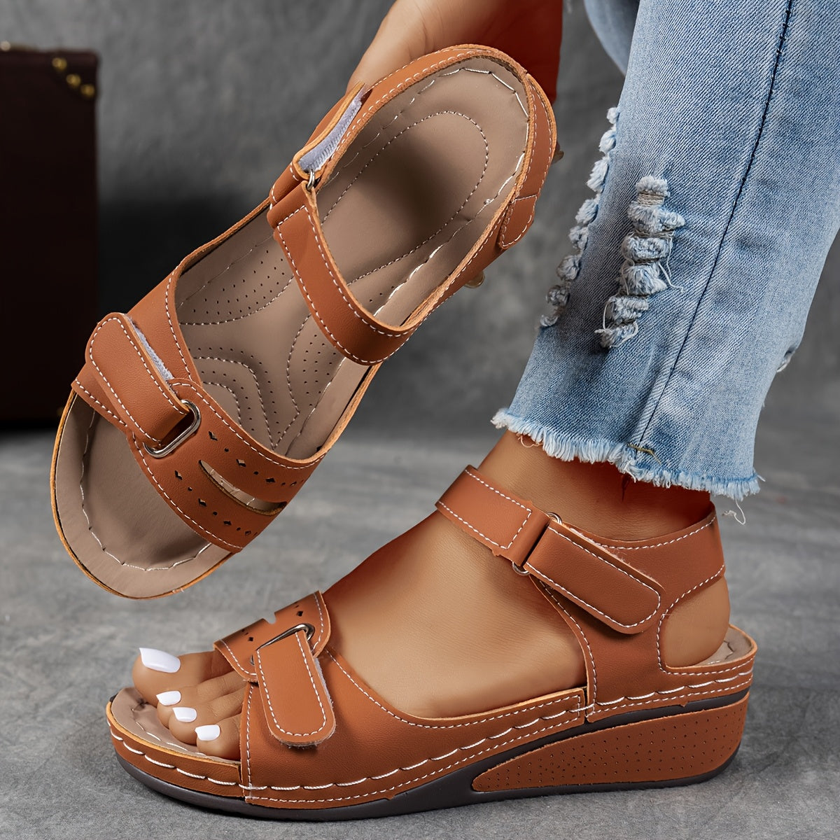 Women's Orthopedic Sandals with Adjustable Straps and Cushioned Sole