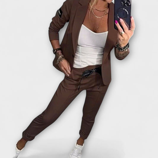 Women's Three Piece Suit Set with Blazer Top and Jogger Pants Casual Chic