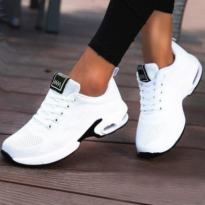 Women’s Breathable Running Shoes with Cushioned Sole and Lightweight Support