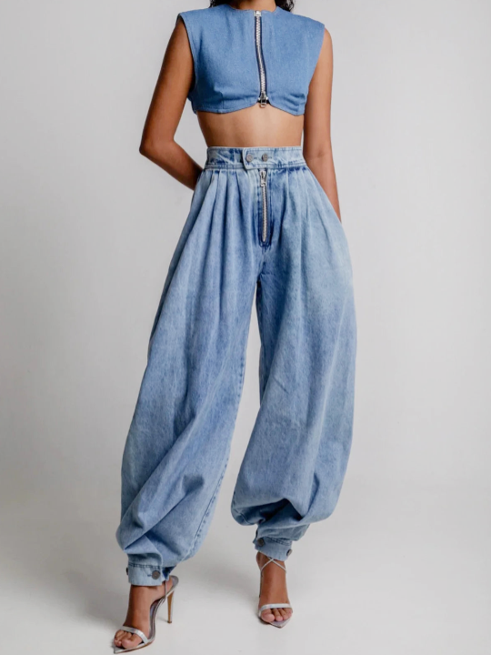 Women’s High Waist Balloon Jeans with Pleated Wide Leg Fit