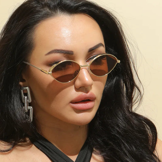 Retro Ovale UV-Sonnenbrille mit Zeitlosem Charme für Frauen