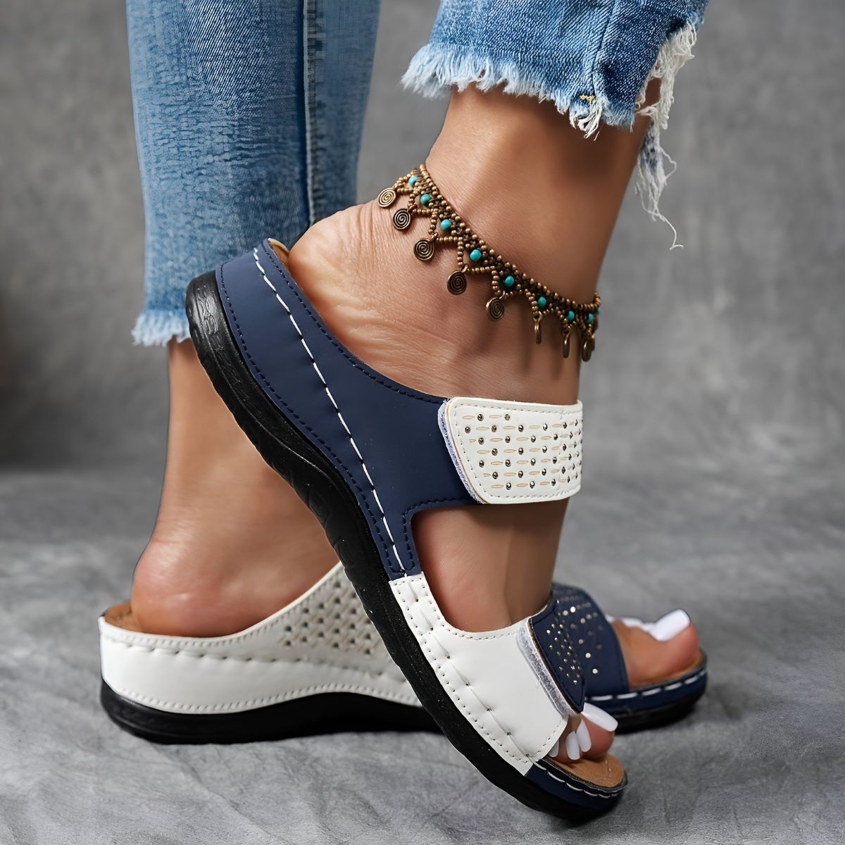 Women’s Orthopedic Platform Sandals with Double Strap and Cushioned Sole