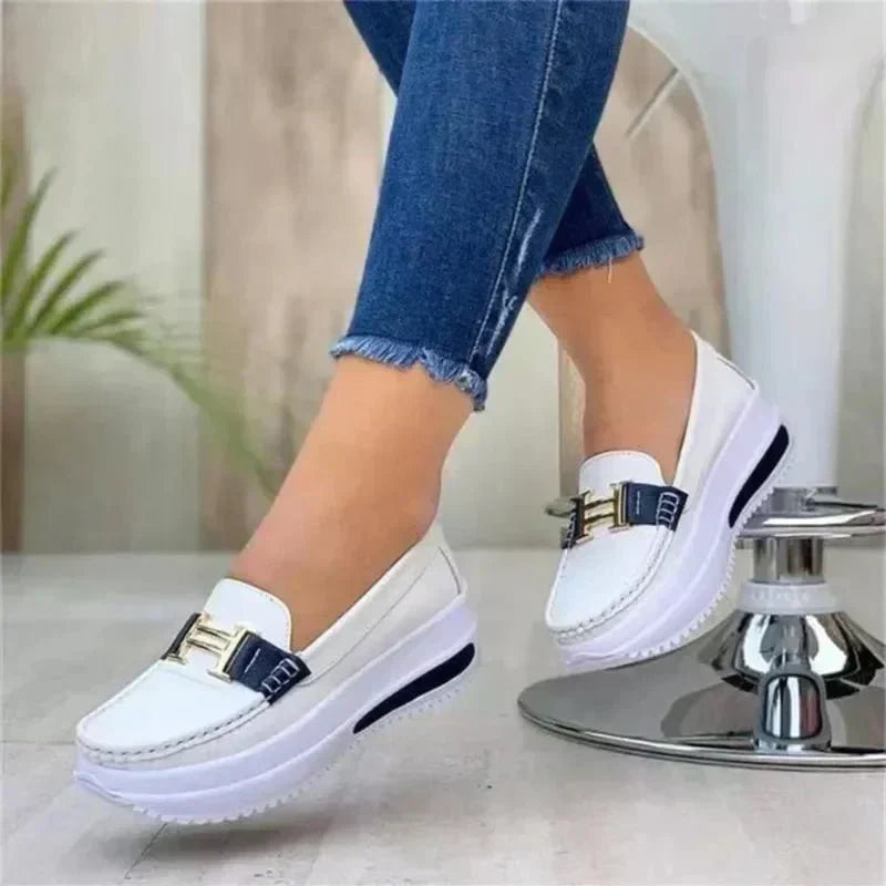 Women’s Orthopedic Slip-On Loafers with Cushioned Sole and Breathable Design