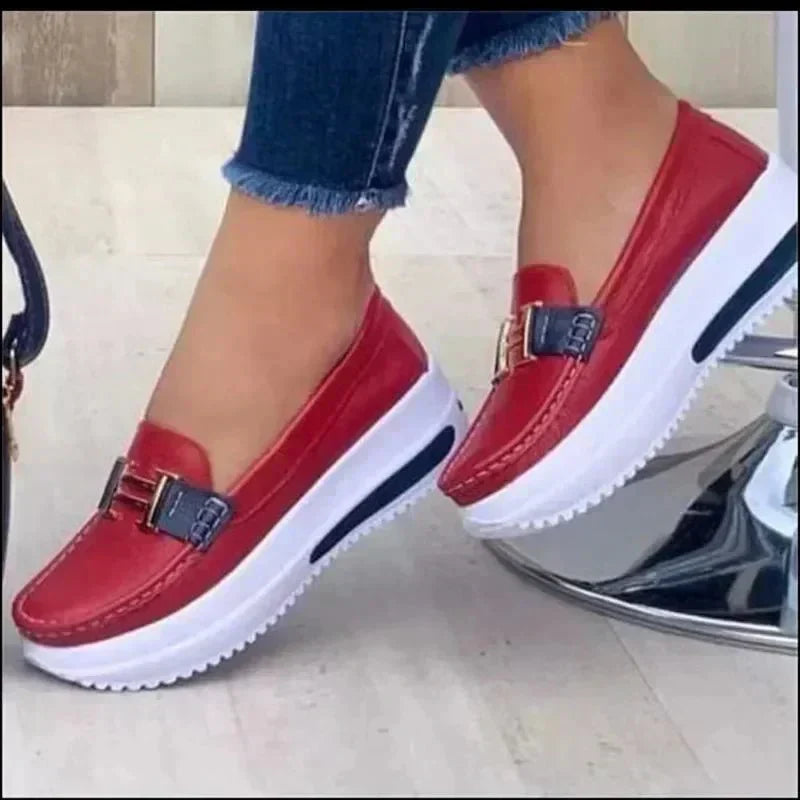 Women’s Orthopedic Slip-On Loafers with Cushioned Sole and Breathable Design