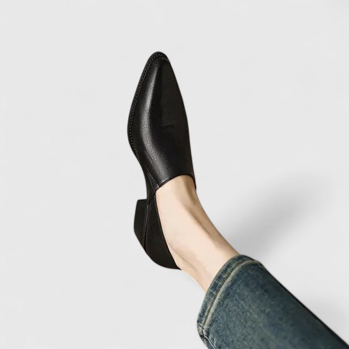 Women’s Orthopedic Pointed Toe Flats