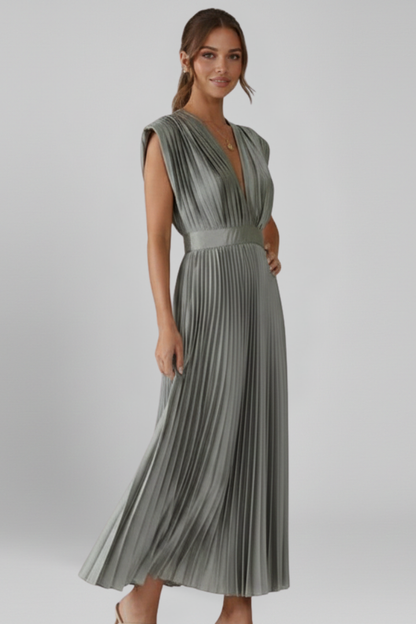 Novara | Classic Long Pleated Party Midi Dress with V- Neckline