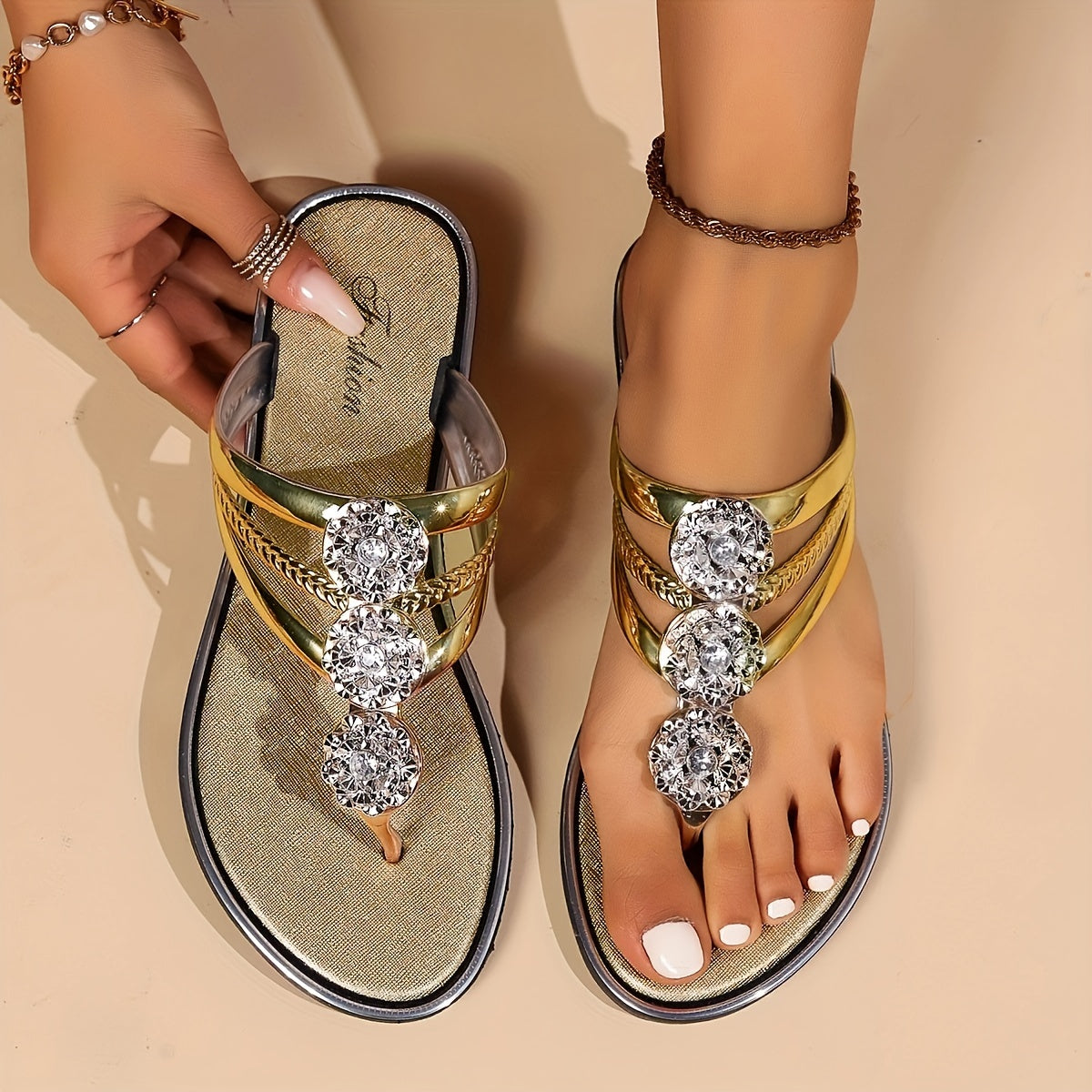 Women’s Rhinestone Toe Post Sandals with Elegant Strap Design