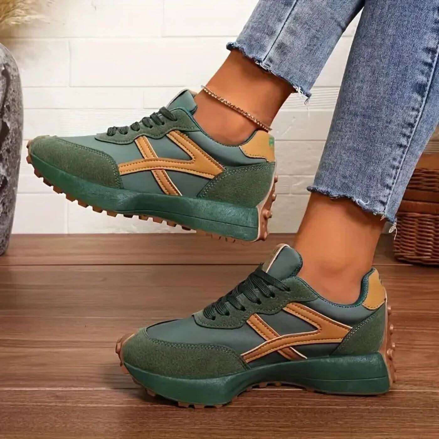 Women’s Orthopedic Sneakers with Cushioned Sole and Non Slip Support