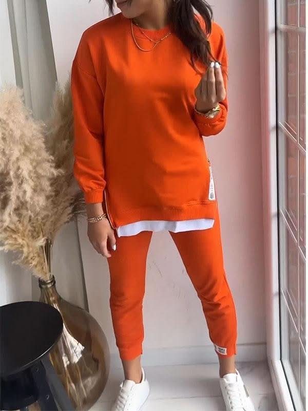 Women's Comfortable Loungewear Set with Sweatshirt and Jogger Pants