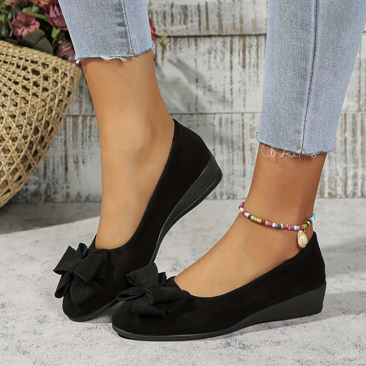 Women’s Comfortable Ballet Flats with Bow Detail