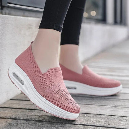 Women’s Slip-On Comfort Shoes with Breathable Knit Design