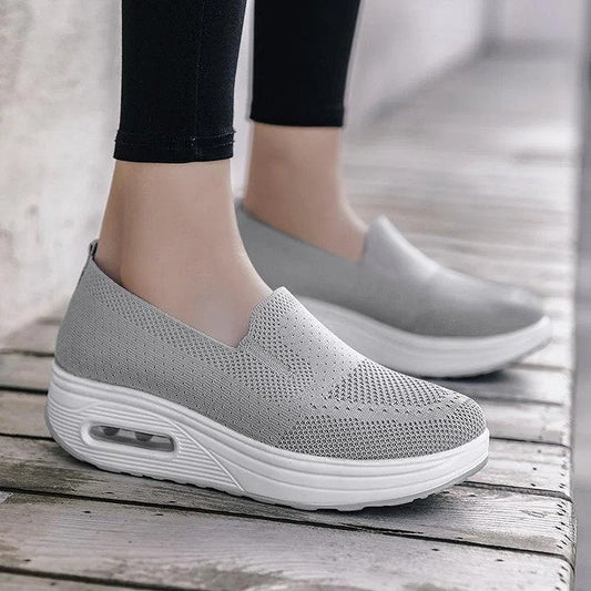 Women’s Slip-On Comfort Shoes with Breathable Knit Design