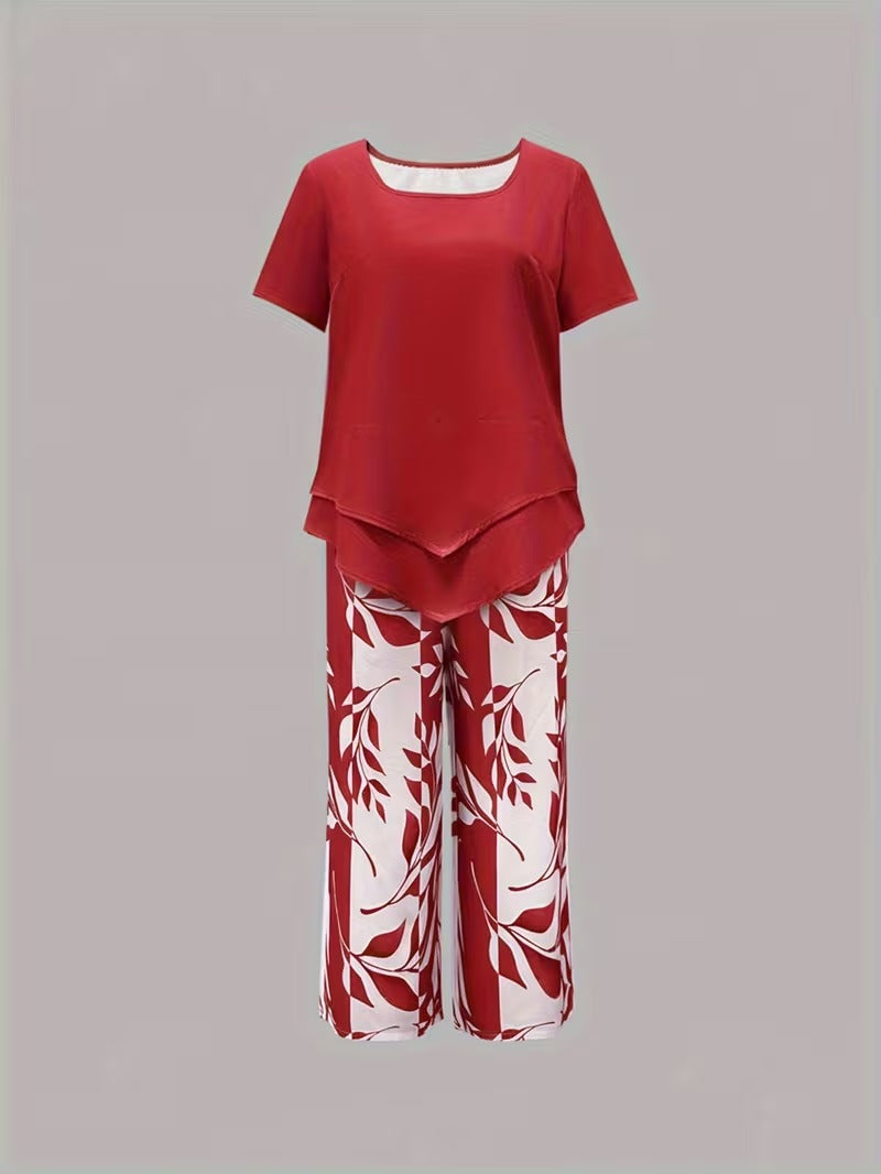 Women's Printed Two Piece Set with Short Sleeve Top and Cropped Pants Casual Outfit