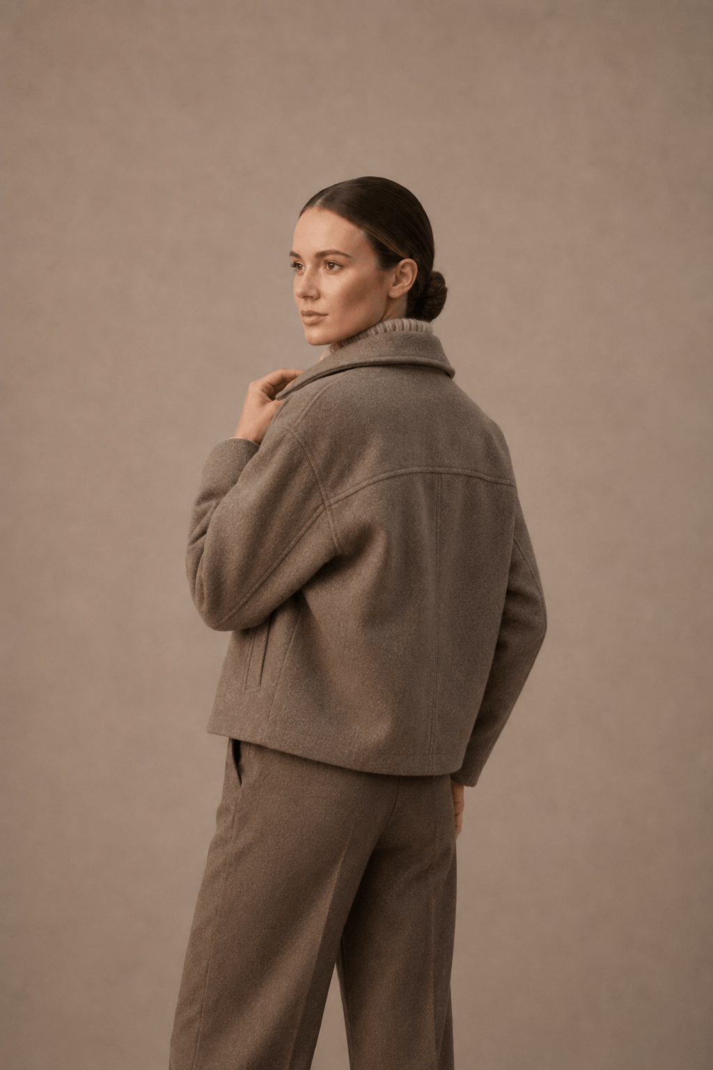 Jacket with Point Collar for Women