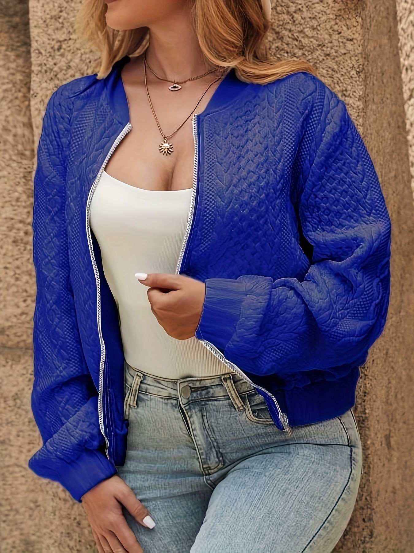 Gestrickte Bomberjacke Stilvolles Strukturiertes Zip-Up Damen