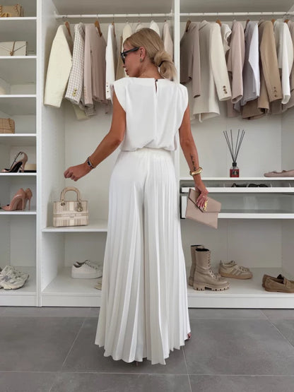 Graceful Elegant Two-Piece Outfit Set for Women