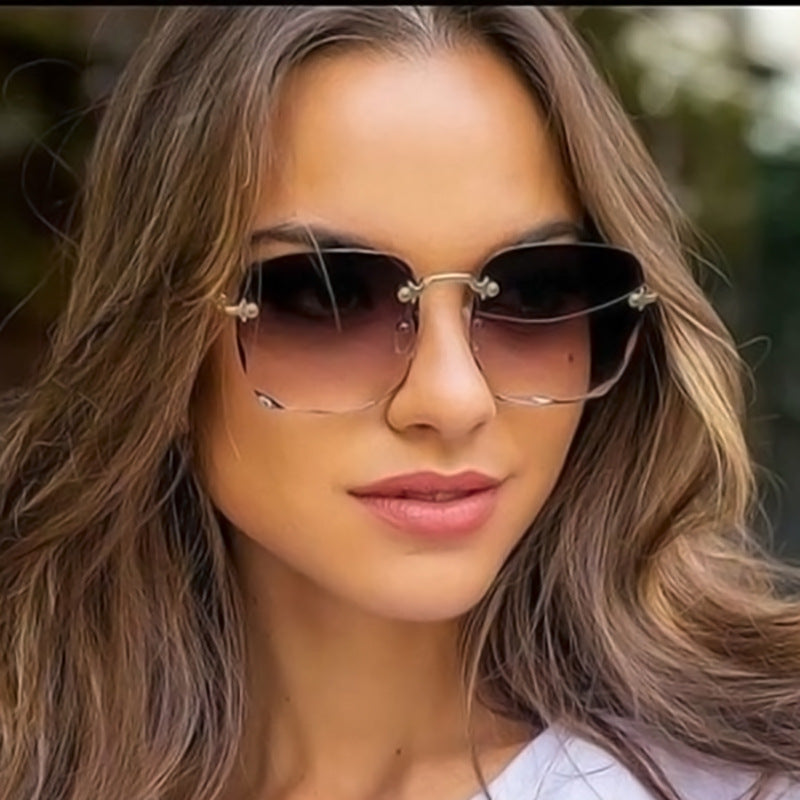 Vintage Randlose Quadratische Sonnenbrille mit Stil für Frauen