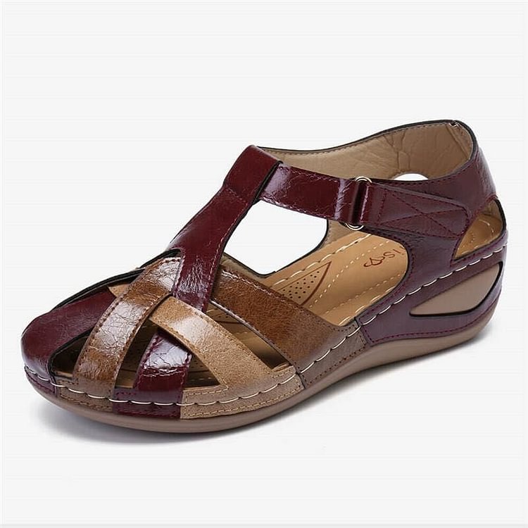 Women’s Casual Cross Strap Sandals with Adjustable Buckle and Flat Sole