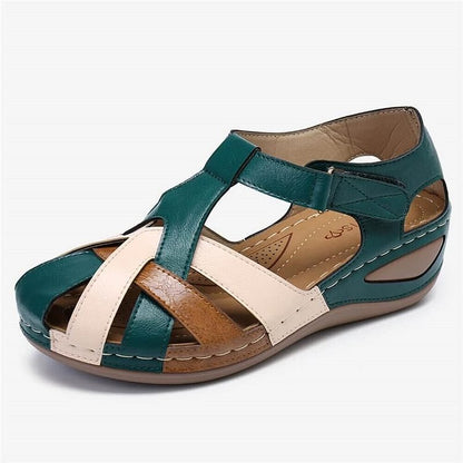 Women’s Casual Cross Strap Sandals with Adjustable Buckle and Flat Sole