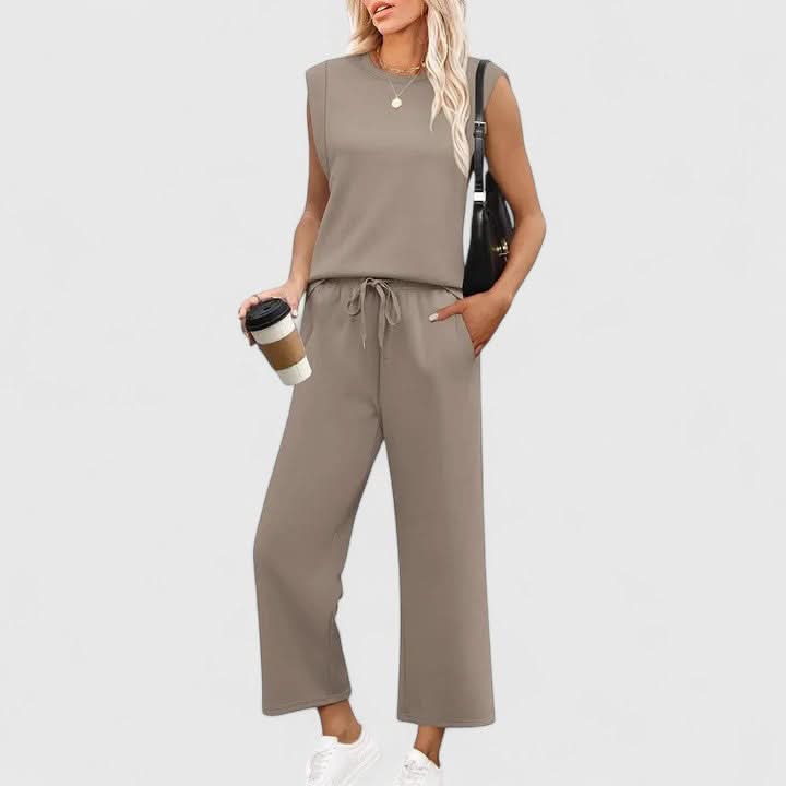 Women's Sleeveless Two Piece Set with Wide Leg Pants Casual Summer Outfit